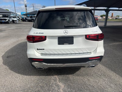 2022 Mercedes-Benz GLB 250 4MATIC®