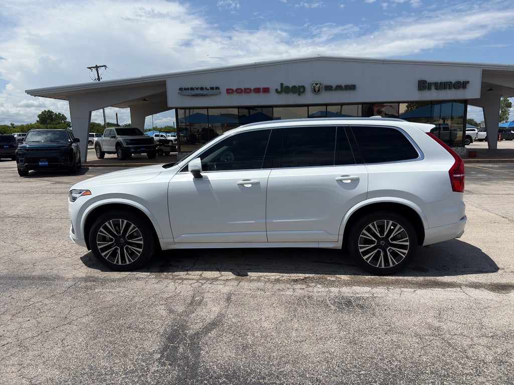 2021 Volvo XC90 T6 Momentum 6 Passenger