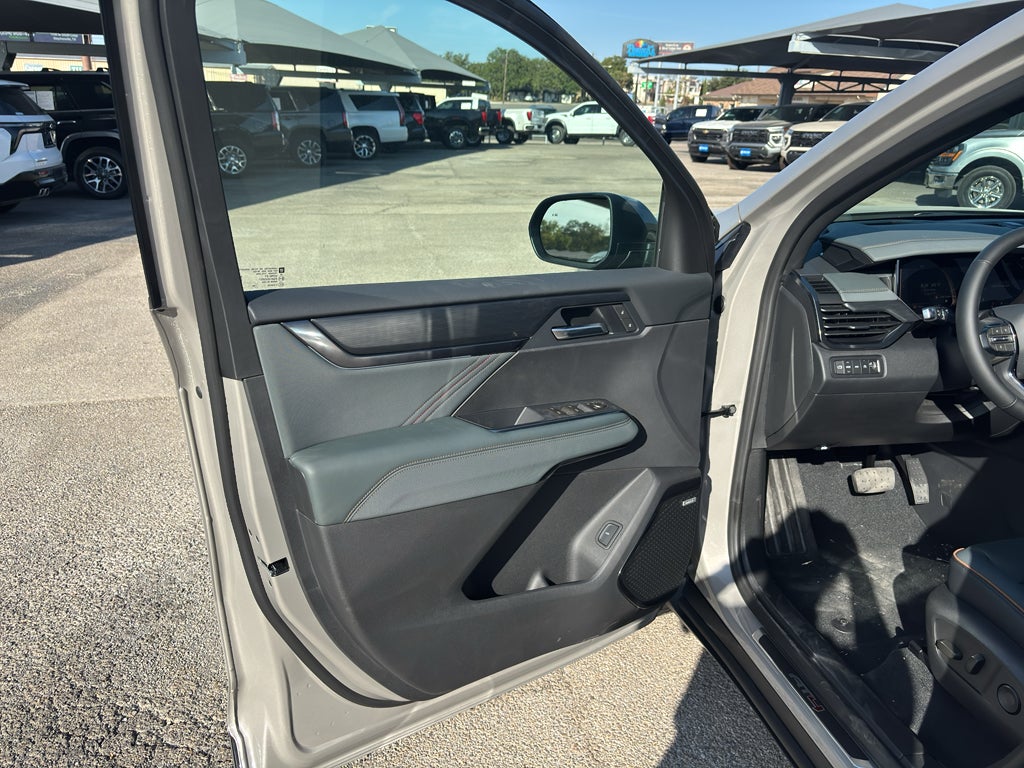 2027 GMC Acadia AT4