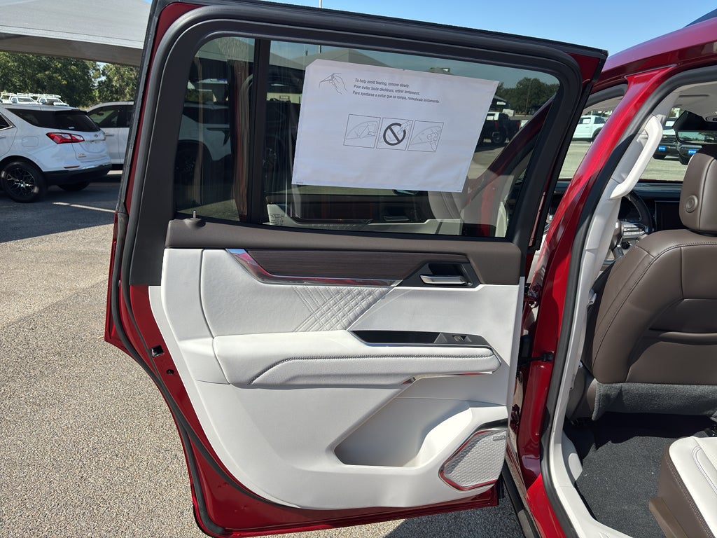 2027 GMC Acadia Denali