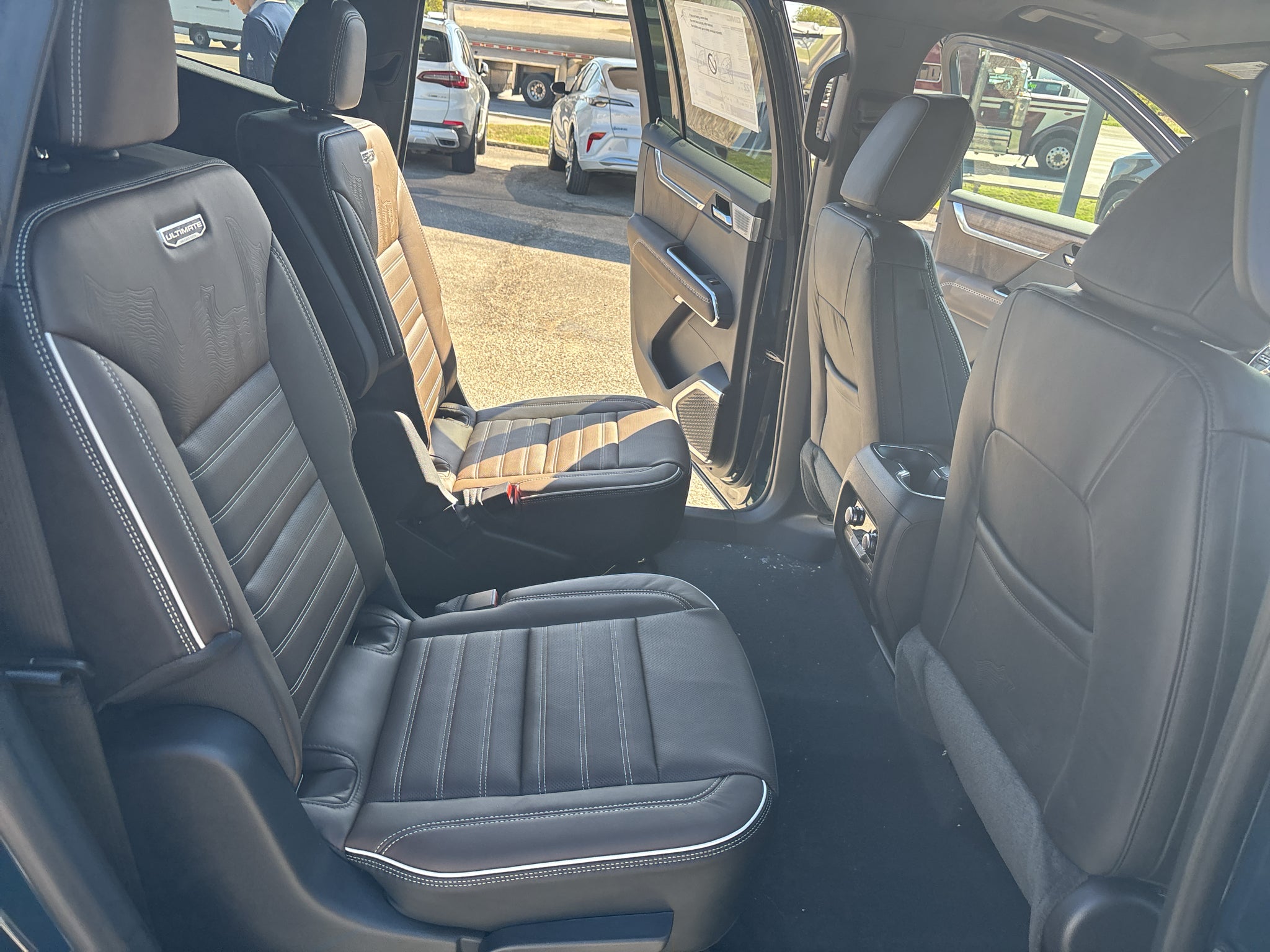 2027 GMC Acadia Denali Ultimate