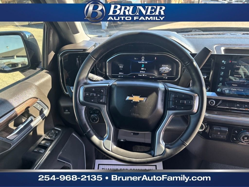 2024 Chevrolet Silverado 1500 LT